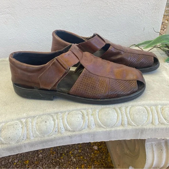 Tommy Bahama Made in Italy Leather Fisherman Sandals Size 11 Tommy Bahama Straps Sandals for Men | Mercari main image 3